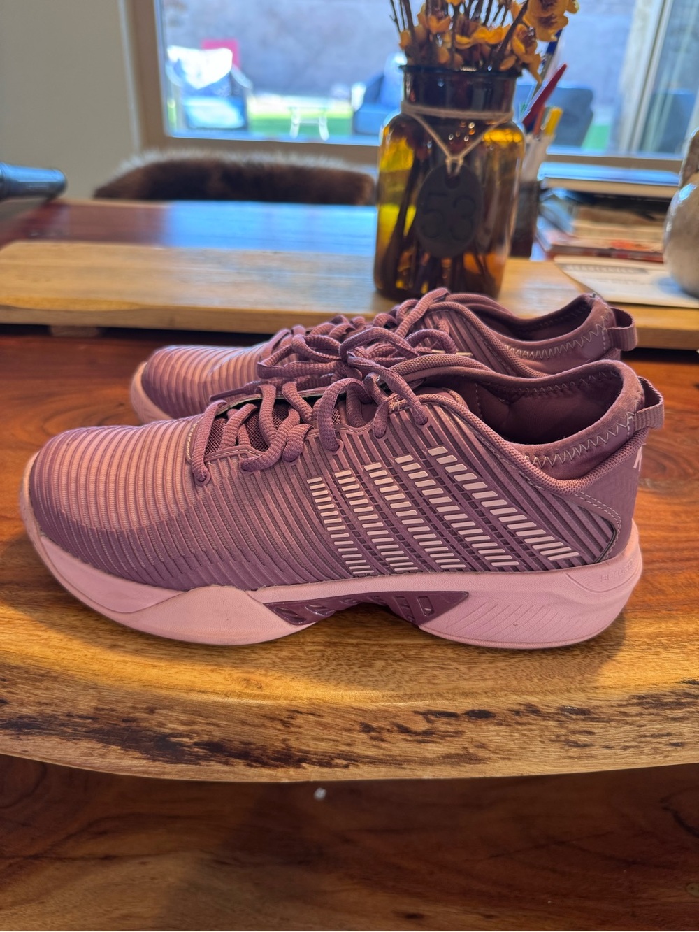 K-Swiss Women’s Dusty Rose Athletic Sneakers
